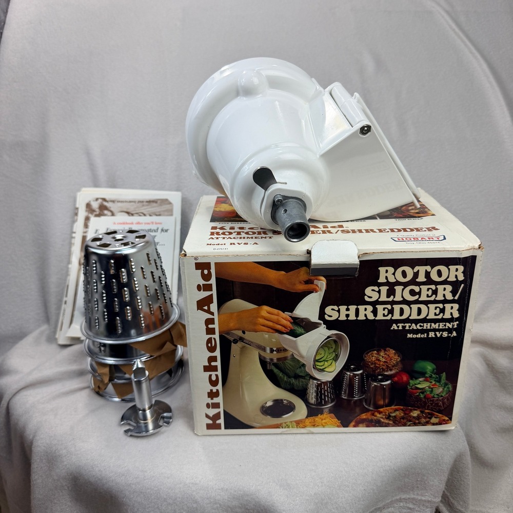 Vintage KitchenAid Hobart Rotor Slicer Shredder Attachment RVS-A New Blades Box